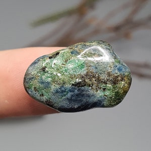 2,2  Mermaid Fuchsite with blue Kyanite cabochon Russian look my IG Freakenfru Dmitrii Danilov crystal Green Forest stone from Russia stone