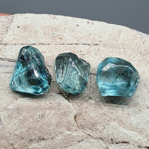 Blue Zircon Vs Blue Topaz