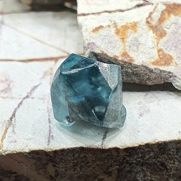 5,61 ct TOP CRYSTAL Natural Blue Zircon rough Authentic Blue Zircon From Ratanakiri from Cambodia Very Rare gemstone Freakenfru Freakengems