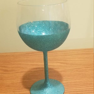 Teal Glitter Wine Glass