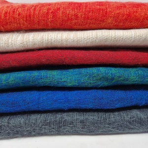 ISMA HANDMADE Yak Wool Shawl, Wrap, Handmade in Nepal, Oversized Warm Throw/Blanket, Ideal for keep Warm, for Gift to your love one