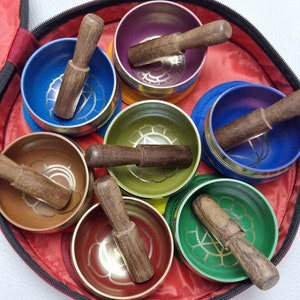 Handmade Tibetan Chakra Singing Bowl Set: Meditation & Healing