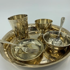 Copper Thali and Thali sets Luxury Design Perfet Thali /Thali sets for Home, Restaurant Ware, Hotel Use for Dinner Launch use