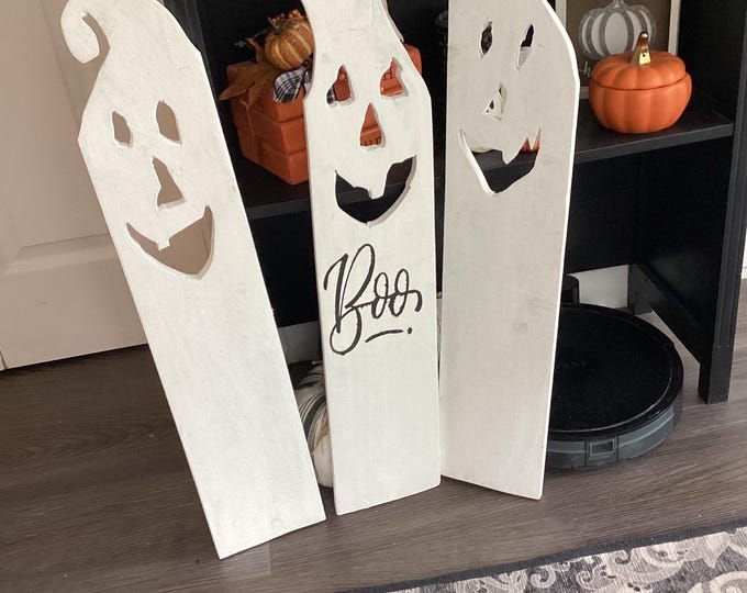 ghost outdoor or indoor decor