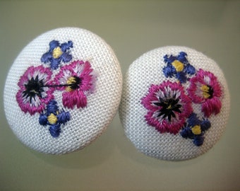 7x embroidered fabric buttons - flowers - 20 mm or 22 mm - buttons