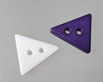 10x Buttons - Triangle - 14 mm - White or Purple