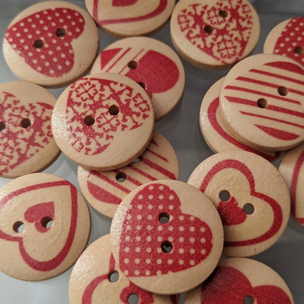 10x wooden buttons - heart / hearts red - 20 mm