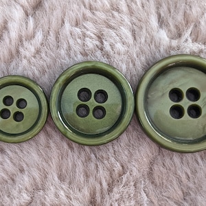 bellissimi bottoni in plastica - verde oliva - misure 20 mm, 25 mm e 30 mm / bottoni
