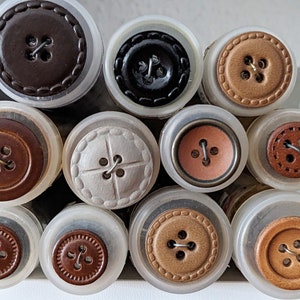 5x leather button each, smooth leather, leather, 4-hole - various to choose from