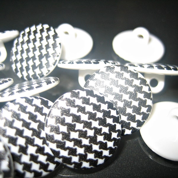 30x plastic buttons - houndstooth pattern - 15 mm - Top price