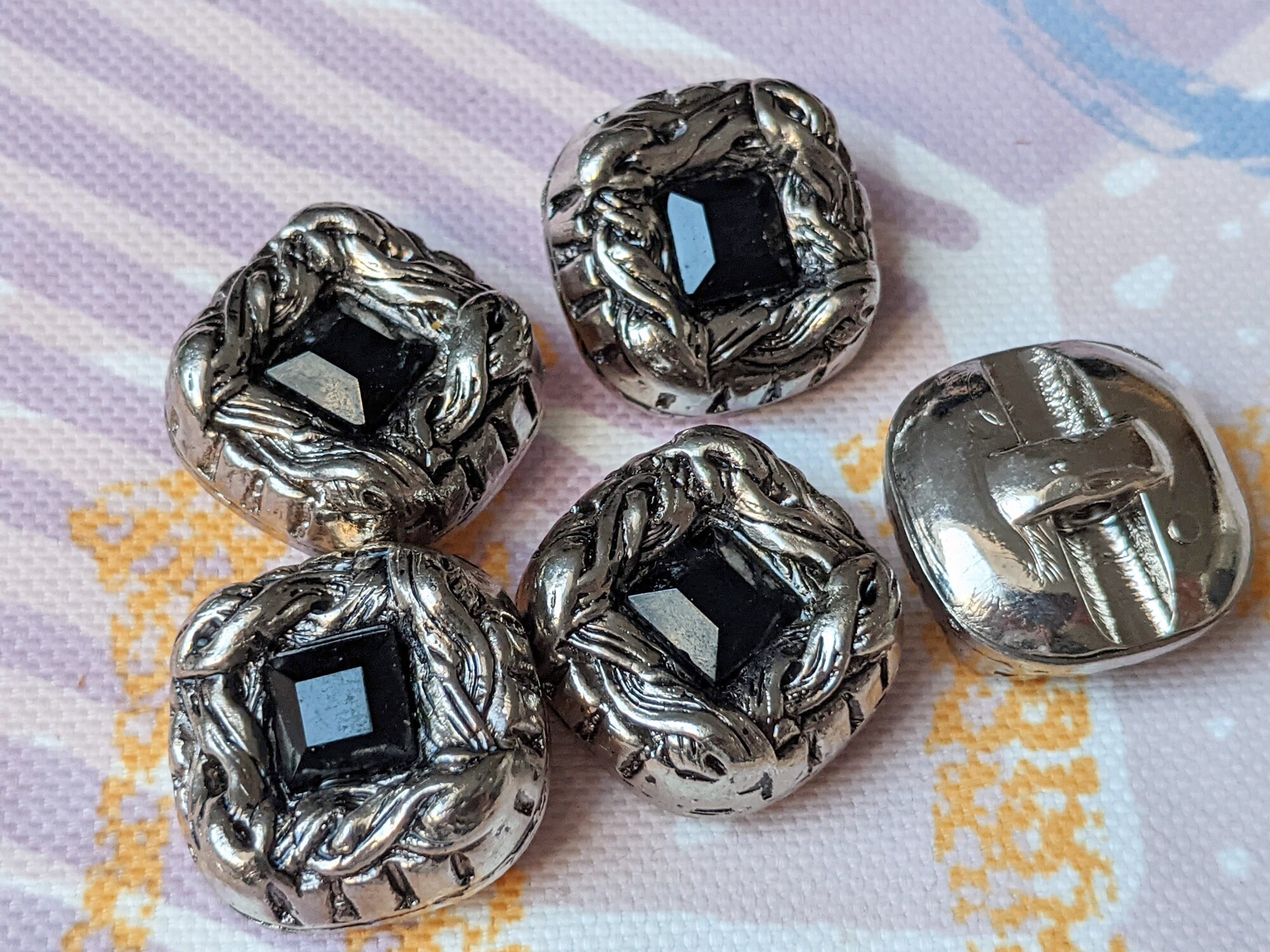 5x noble buttons - with black rhinestone - 23 mm - buttons - larp