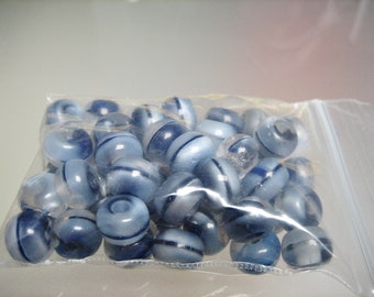 1 sachet plein de perles de verre - 7 mm * 11 mm - nuances de bleu -> 60gr - perles de verre