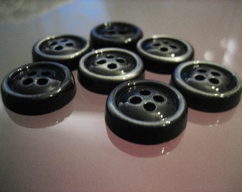 7x boutons métalliques intéressants - noir / gris argenté - épais - 18 mm