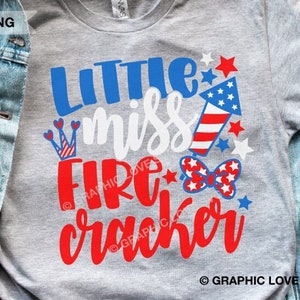 Meisjes 4 juli Svg Png voetzoeker, 4 juli kindershirt Png, Little Miss voetzoeker Svg, 4 juli patriottische peuter sublimatie