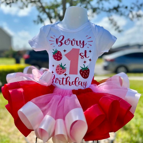 Strawberry Shortcake-Strawberry Shortcake Birthday-strawberry Birthday Outfit-Super Cute Strawberry Shortcake Birthday- shortcake tutu set