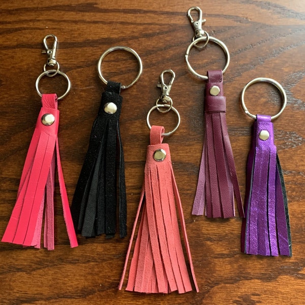 Leather Tassel Keychain, tassel, keychain, gift idea for her, gift ideas, bag charm, charms, purse