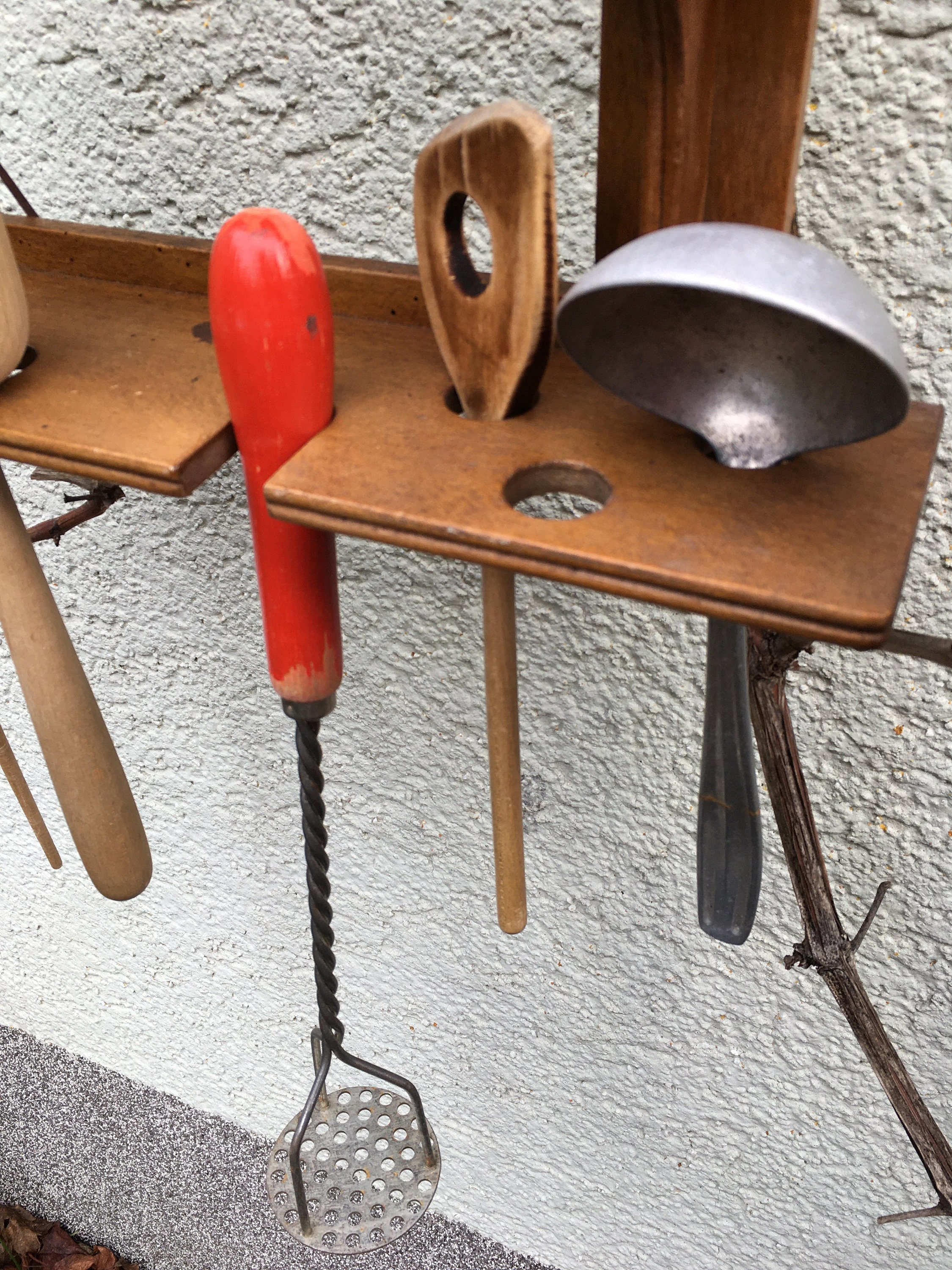 Antikes Küchenregal mit Geräten | Etsy