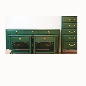 SOLD - Vintage Thomasville 1970&#39;s Henry Link Bali Hai Faux Bamboo 9 Drawer Emerald Green Dresser Set / Mid-Century Modern / FREE SHIPPING