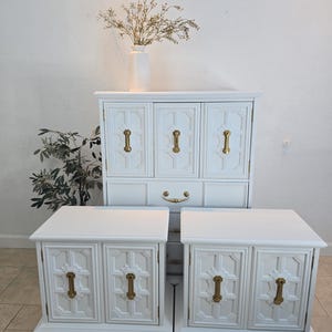 Refinished Stanley Mid-Century Modern Bedroom Set: White & Gold