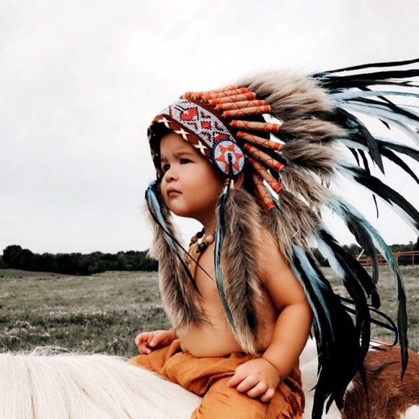 Child 2 to 5 years 53cm/20.9inch Indian Headdress Replica made with Turquoise and black Rooster feathers