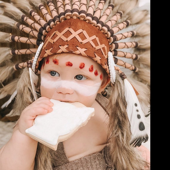Handmade Baby Headdress: Swan Feathers, Indian Replica (9-18  display picture 1