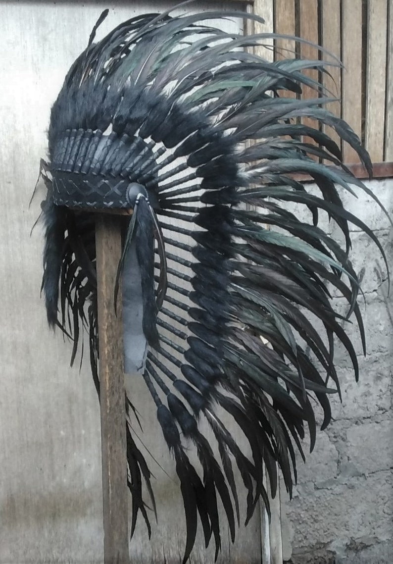 Réplique de coiffe indienne moyenne TOUT NOIR faite avec des plumes de coq noir image 5