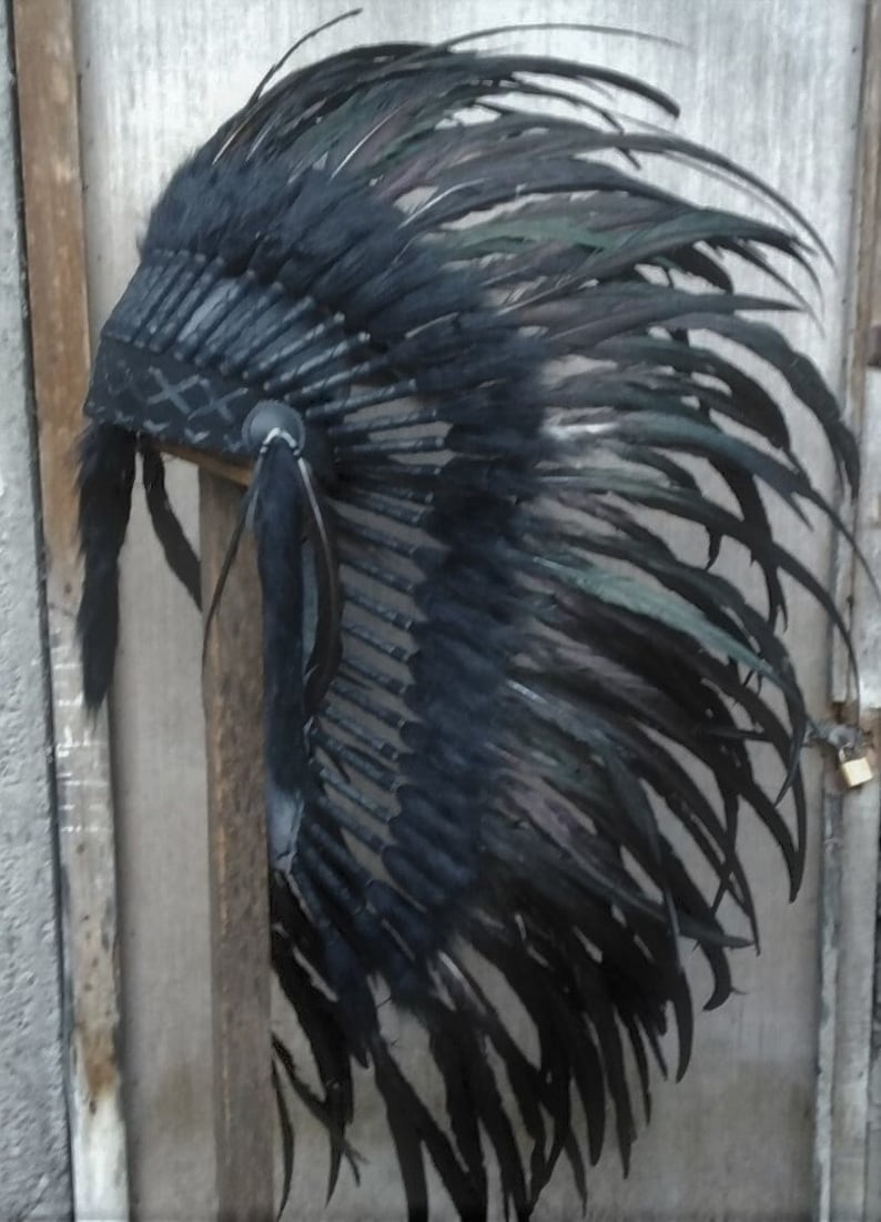 Réplique de coiffe indienne moyenne TOUT NOIR faite avec des plumes de coq noir image 3