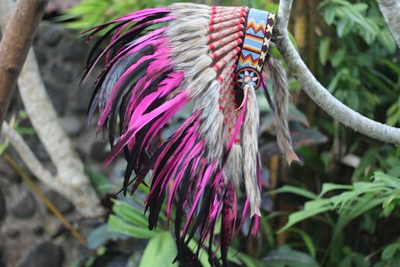 Feather Headdress Black and Pink Beaded  One Size Pink Rooster Feather Headdress: Beaded Indian Style Replica  main image 4