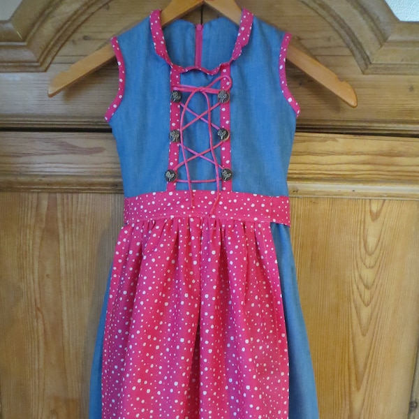 Kinder-Dirndl Größe 104, Jeans