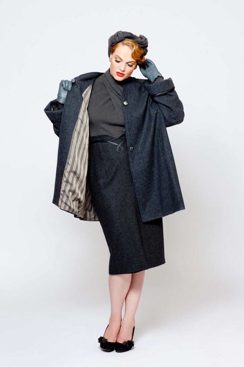 1940s Coats & Jackets Fashion History FrozenHibiscus  AT vintagedancer.com