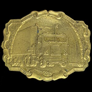 Camión semirremolque de latón, empresa de camiones, camionero, conductor, camión de 18 ruedas, larga distancia, regalo, sólido, coleccionable, vaquero, western, hebilla de cinturón vintage de los años 70