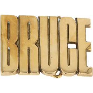 Etiqueta de nombre Bruce Brucie Brucey Brus de latón nuevo, hebilla de cinturón vintage de los años 70, estilo hippie, estilo retro, con letras de burbuja, Hola mi Is
