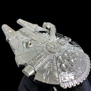 Star Wars Millennium Falcon Belt Buckle Han Solo Ship Movie Film Fan Gift Memorabilia