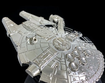 Star Wars Millennium Falcon Belt Buckle Han Solo Ship Movie Film Fan Gift Memorabilia