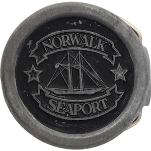 Norwalk Seaport Island Connecticut Oyster Festival 80s Vintage Belt Buckle Association
