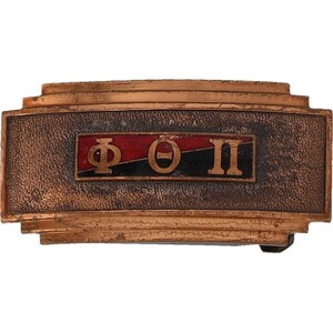 Hebilla de cinturón vintage de la Universidad de la Fraternidad Phi Theta Pi, década de 1920