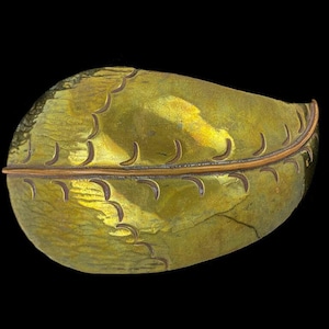 Leaf Tree Spring Autumn Fall Nature Art Artwork Hippie Gift Handmade Slide Centerpiece Solid Brass 1980s Vintage Belt Buckle