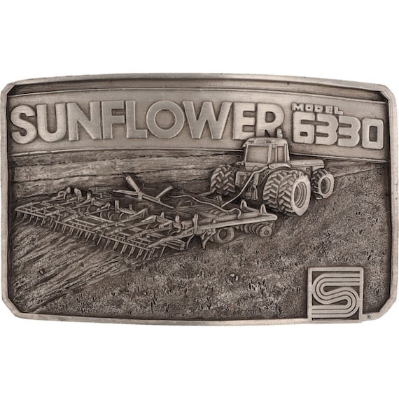 Sunflower 6330 Mulch Finisher Tractor Tillage Tool 1980s NOS Vintage Belt Buckle Spring field cultivator Farm farmer farming