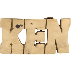Etiqueta de nombre Ken Kenneth Kenny de latón nuevo, hebilla de cinturón vintage de los años 70 con letras de burbuja estilo hippie retro, estilo hippie, Hola mi amor