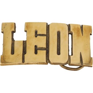 Etiqueta de nombre de latón nuevo Leon Leo Lenny Leonard, hebilla de cinturón vintage de los años 70, estilo hippie, estilo retro, con letras de burbuja, de Hello My Is