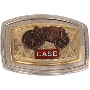 Trattore Case modello 9-18 del 1918 Crossmotor, fibbia per cintura d'epoca, macchine agricole trebbiatrici, sgranatoi per mais