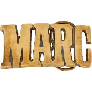 Etiqueta de nombre de latón nuevo Marc Mark Marco Marcus, hebilla de cinturón vintage de los años 70, estilo hippie, estilo retro, con letras de burbuja, estilo hippie, Hola, mi hijo