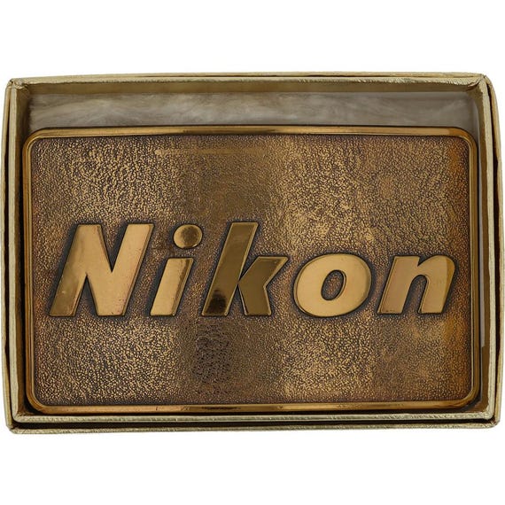 New Brass Nikon 35mm Film Manual Camera F4 / F4S Slr 70s Nos  display picture 3