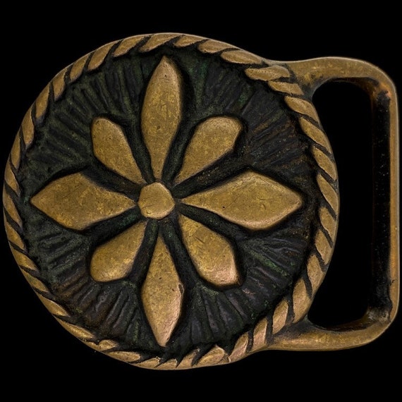 Brass Tech Ether Guild Star Flake Banshee Hippie Art 1970s Vintage Belt Buckle Brass Tech Ether Guild Star Flake Banshee Hippie Art 1970s  main image 3