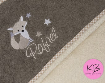 Hooded towel embroidered with name and motif fox