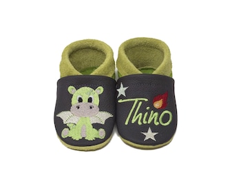 Personalized baby shoes, leather booties with name and dragon motif, gift for newborns, very soft baby booties