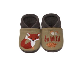 Krabbelschuhe personalisiert, Öko Lederpuschen mit Namen und Motiv Fuchs, Geschenk zur Taufe, Babypuschen, Kindergartenschuhe, Hausschuhe