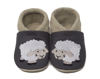 Crawling shoes, leather slippers with sheep motif, genuine leather kindergarten shoes, baby slippers, baptism gift