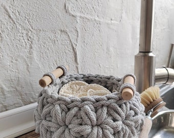 Star pattern crochet basket - storage