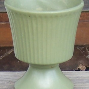 Avocado McCoy Floratine Pedestal Ribbed Planter Mid Century Decorative Pottery
